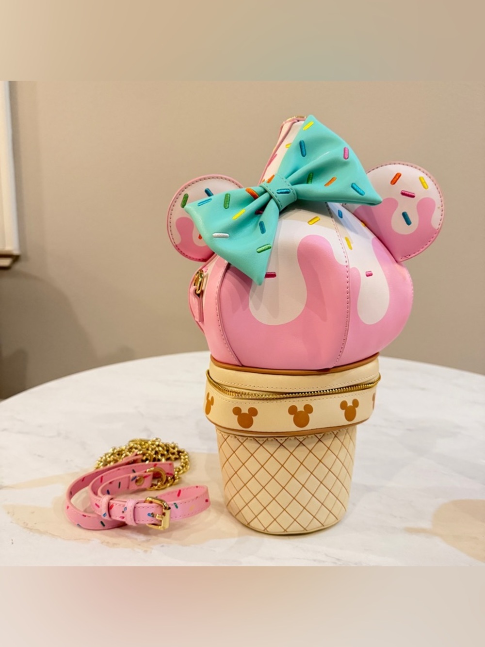 NEW Loungefly Stitch Shoppe Disney Minnie Soft Serve Ice Cream Crossbody Bag - Picture 16 of 16